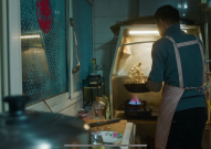 绿伟人福利导入app，吃瓜现场：李佳琦直播带货怼网友？周冬雨和刘昊然已离婚？Lisa“疯马秀”献艺脱衣舞？及唱火一首歌就“消灭”的10位歌手一经爆火方今无影无踪及文娱吃瓜：女戏子很黑却演女神被女星压造